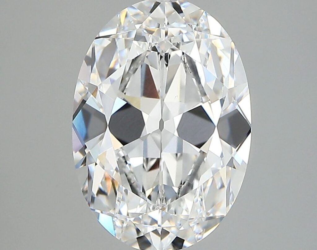 OVAL 3.7ct D VVS2 - EX