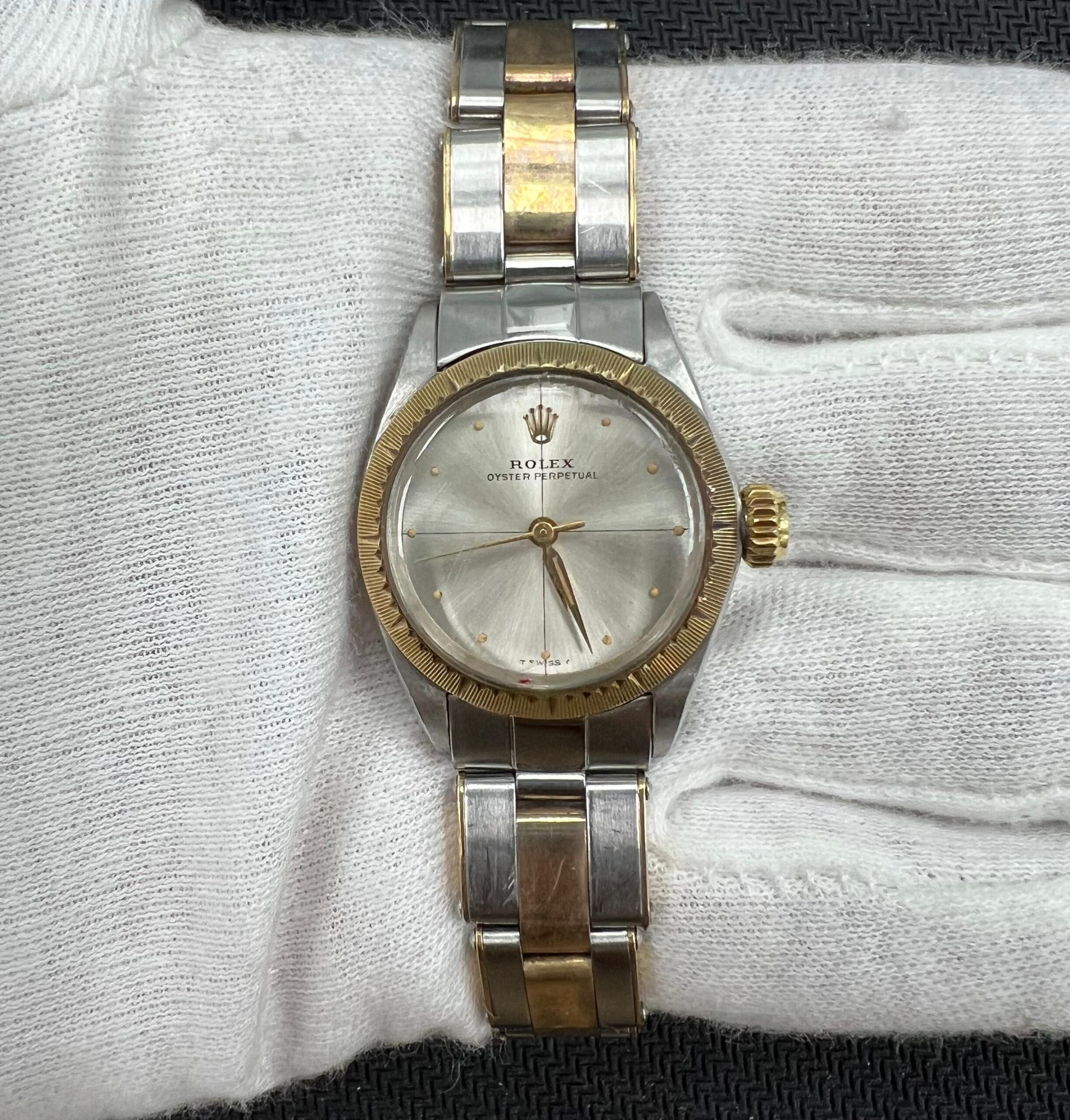 ROLEX OYSTER PERPETUAL 14233