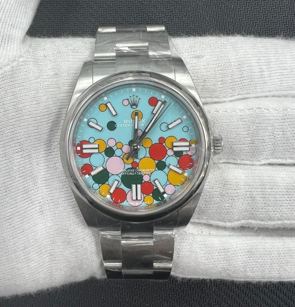 ROLEX OYSTER PERPETUAL 124300