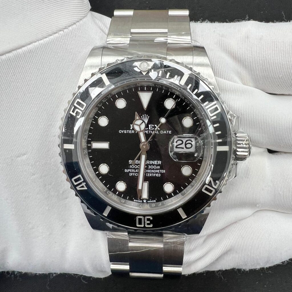 ROLEX SUBMARINER DATE 126610LN