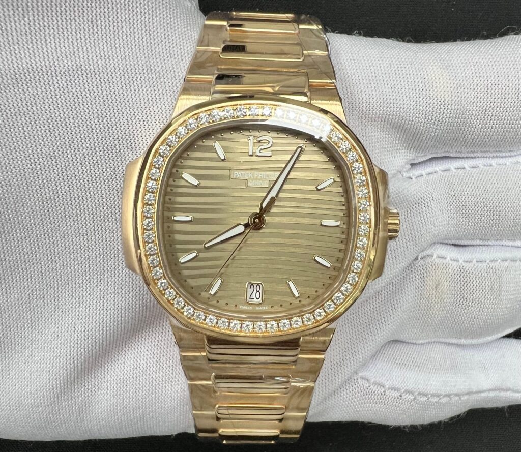 PATEK PHILIPPE NAUTILUS 7118/1200R