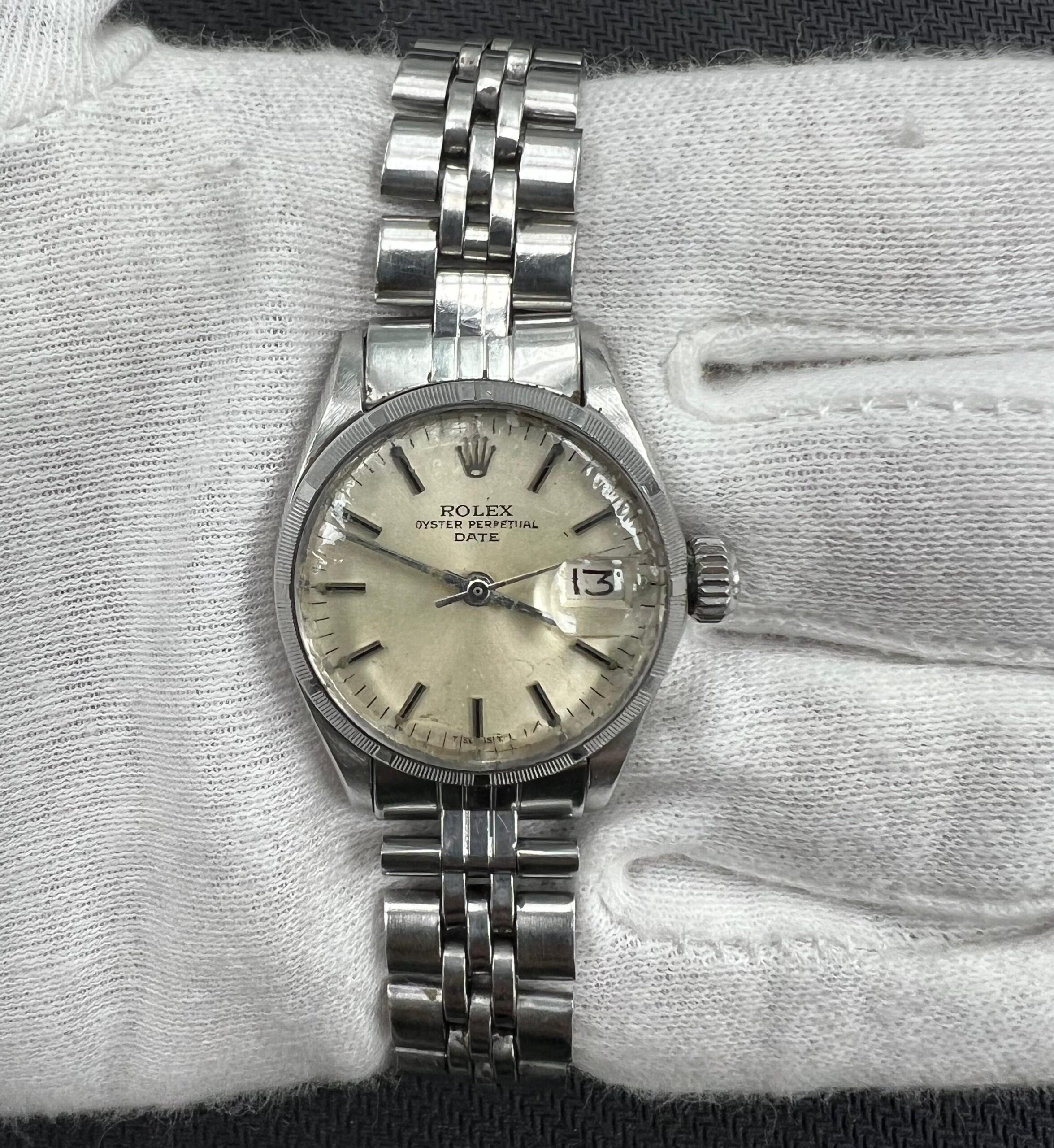 ROLEX OYSTER PERPETUAL DATE 6517